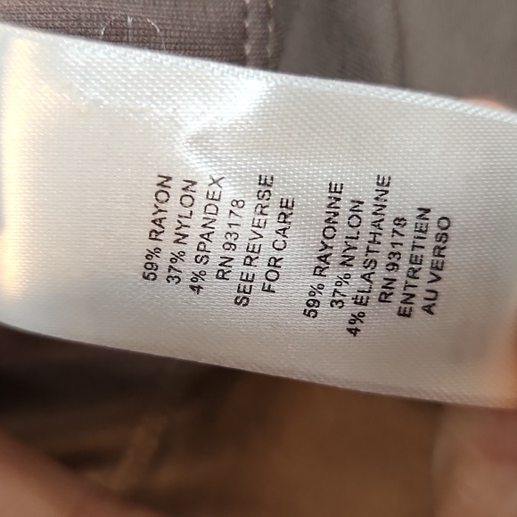 NWT Tahari Pencil Skirt In‎ Smokey Taupe Size Small - Picture 5 of 10